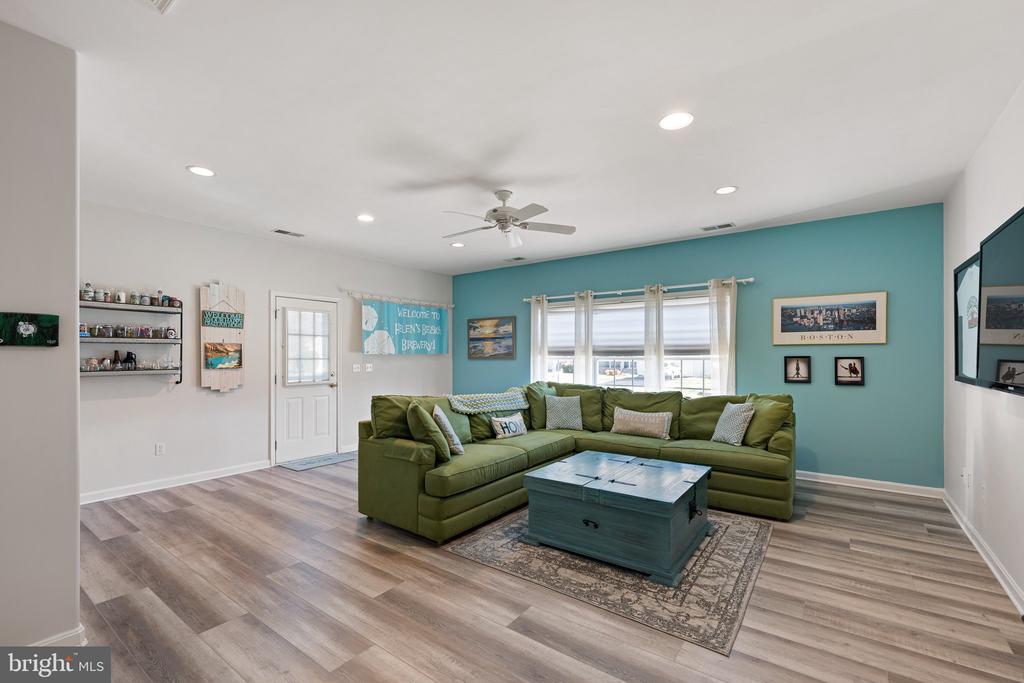 91 NEPTUNE DRIVE