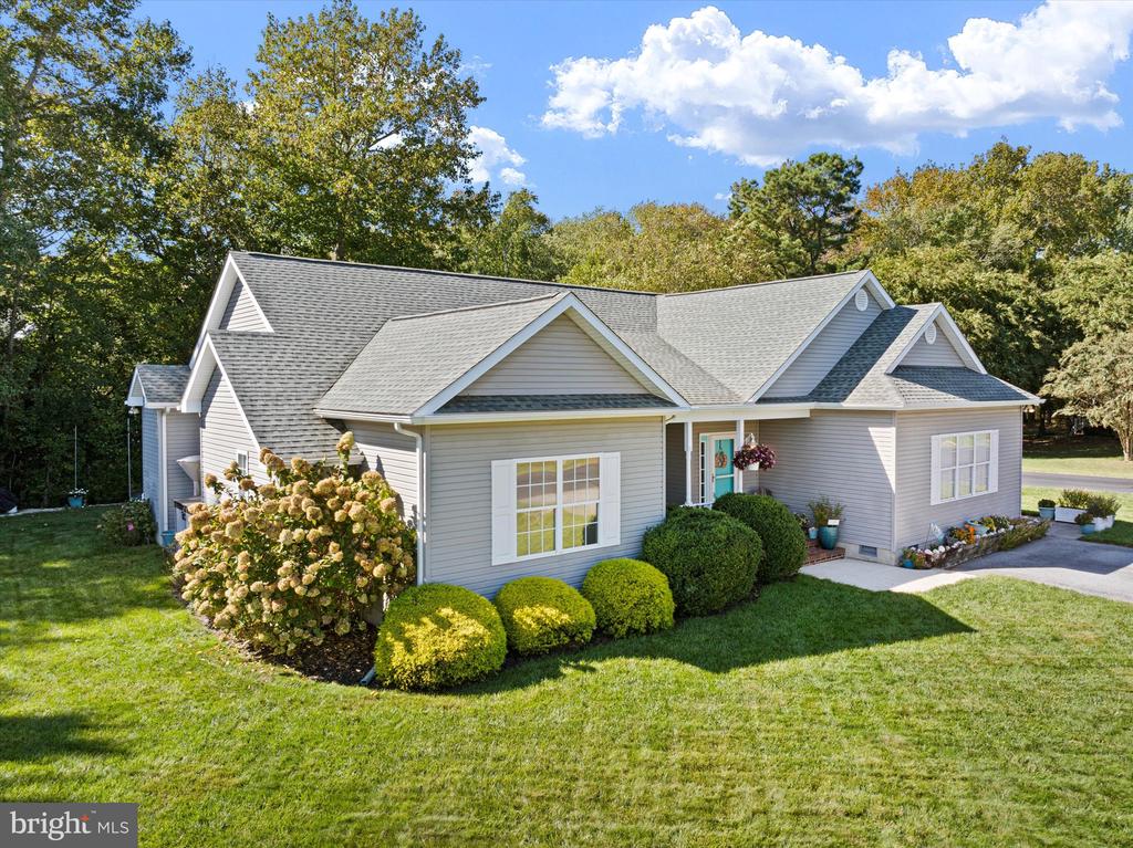 91 NEPTUNE DRIVE