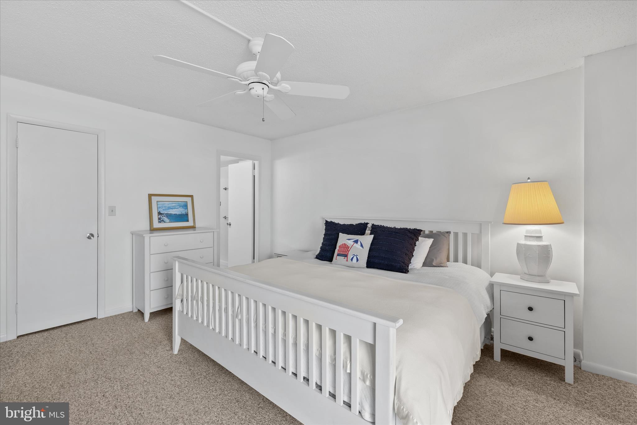 603N EDGEWATER HOUSE 603N