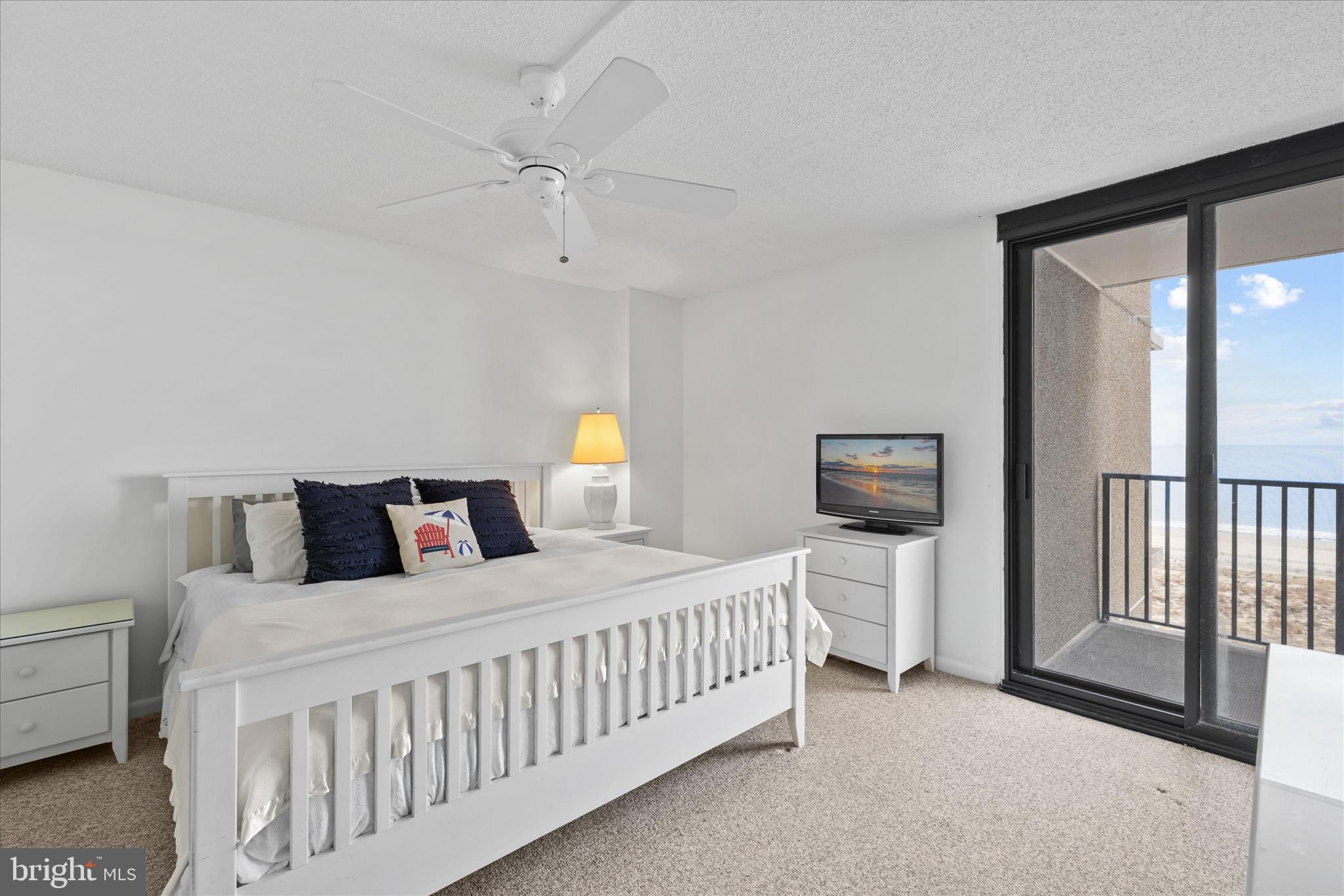 603N EDGEWATER HOUSE 603N