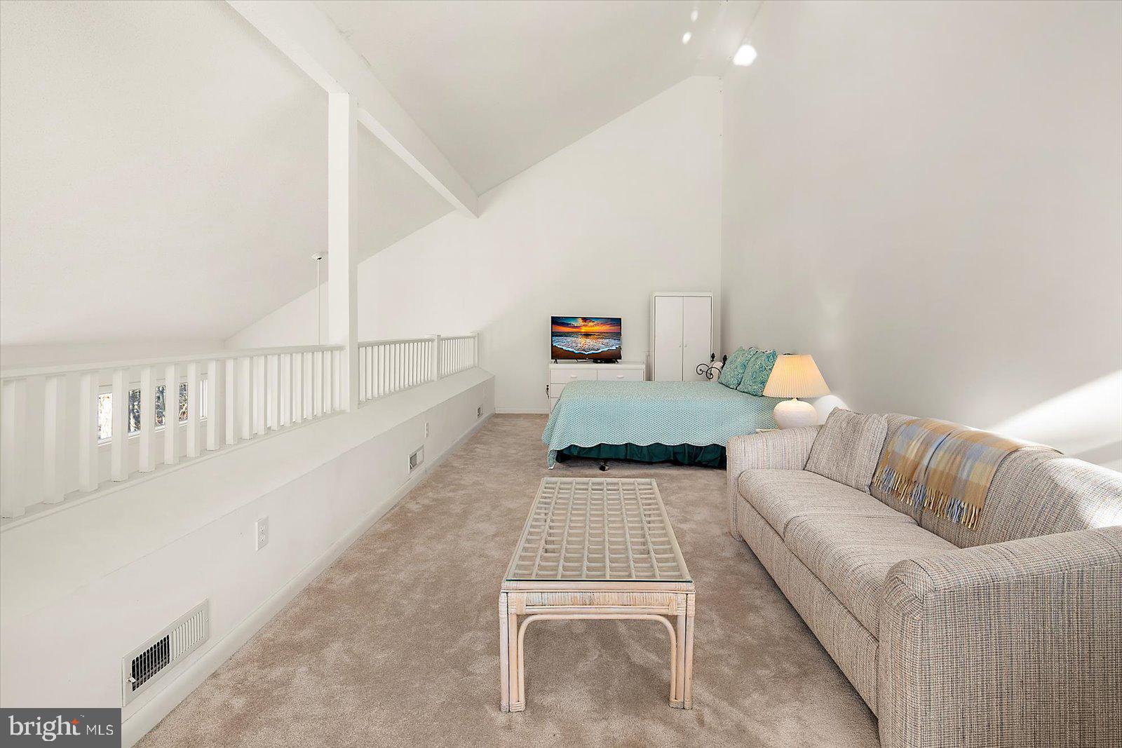 33624 SOUTHWINDS LANE 51007