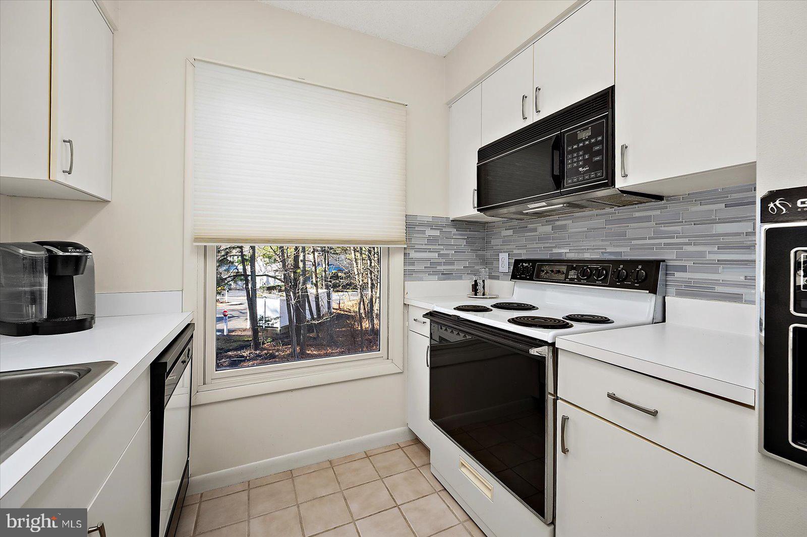 33624 SOUTHWINDS LANE 51007