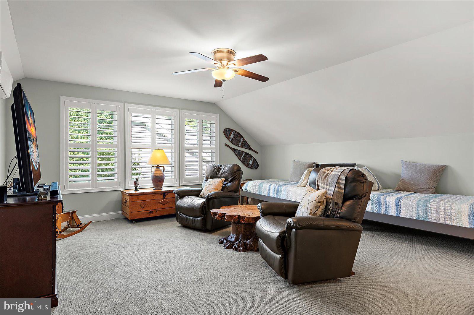 16125 ROCKPORT DRIVE