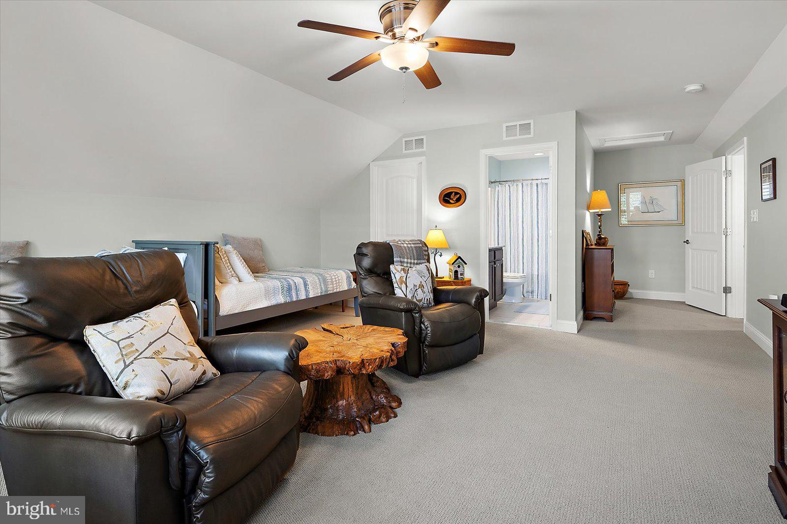 16125 ROCKPORT DRIVE