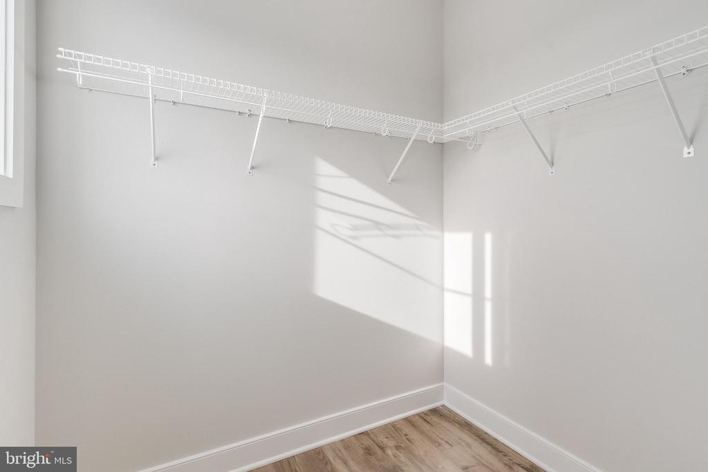 37828 CEDAR ROAD