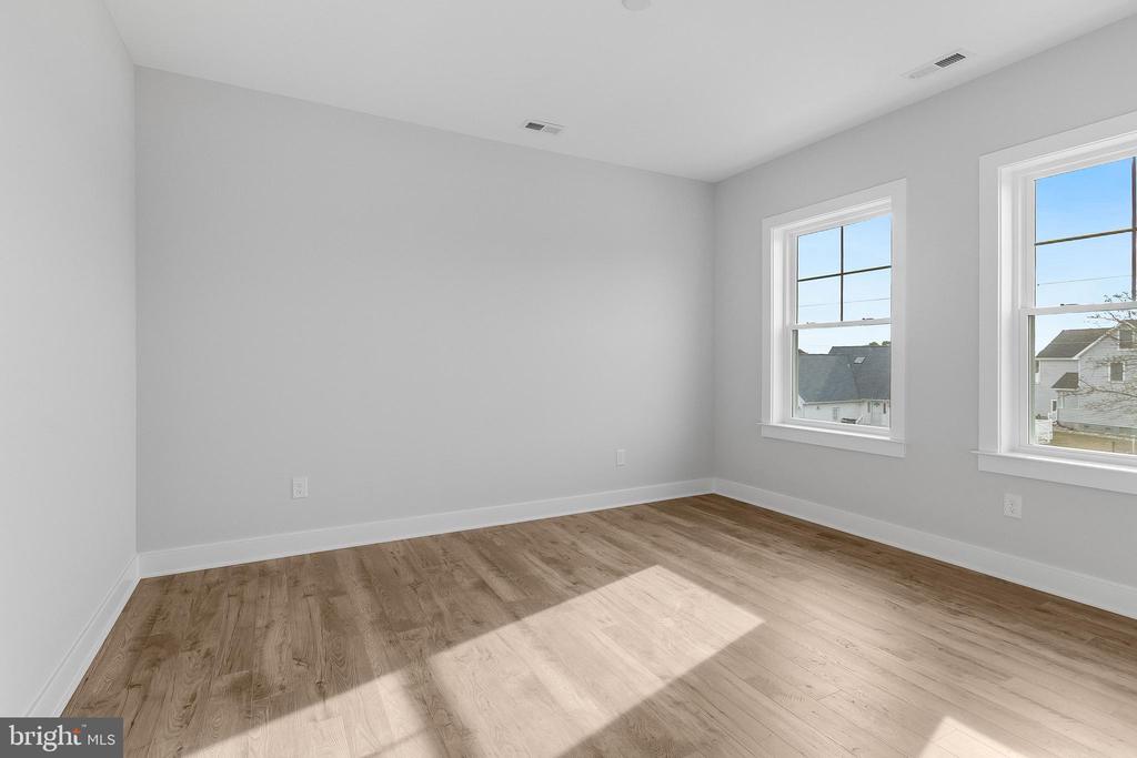 37828 CEDAR ROAD