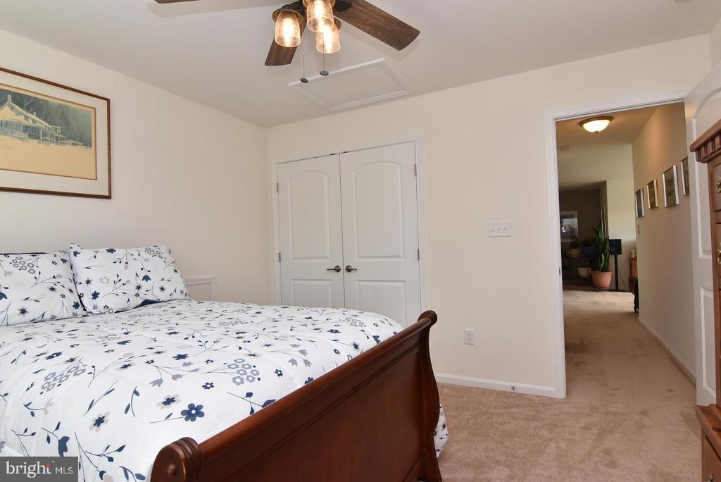 26468 E OLD GATE DRIVE