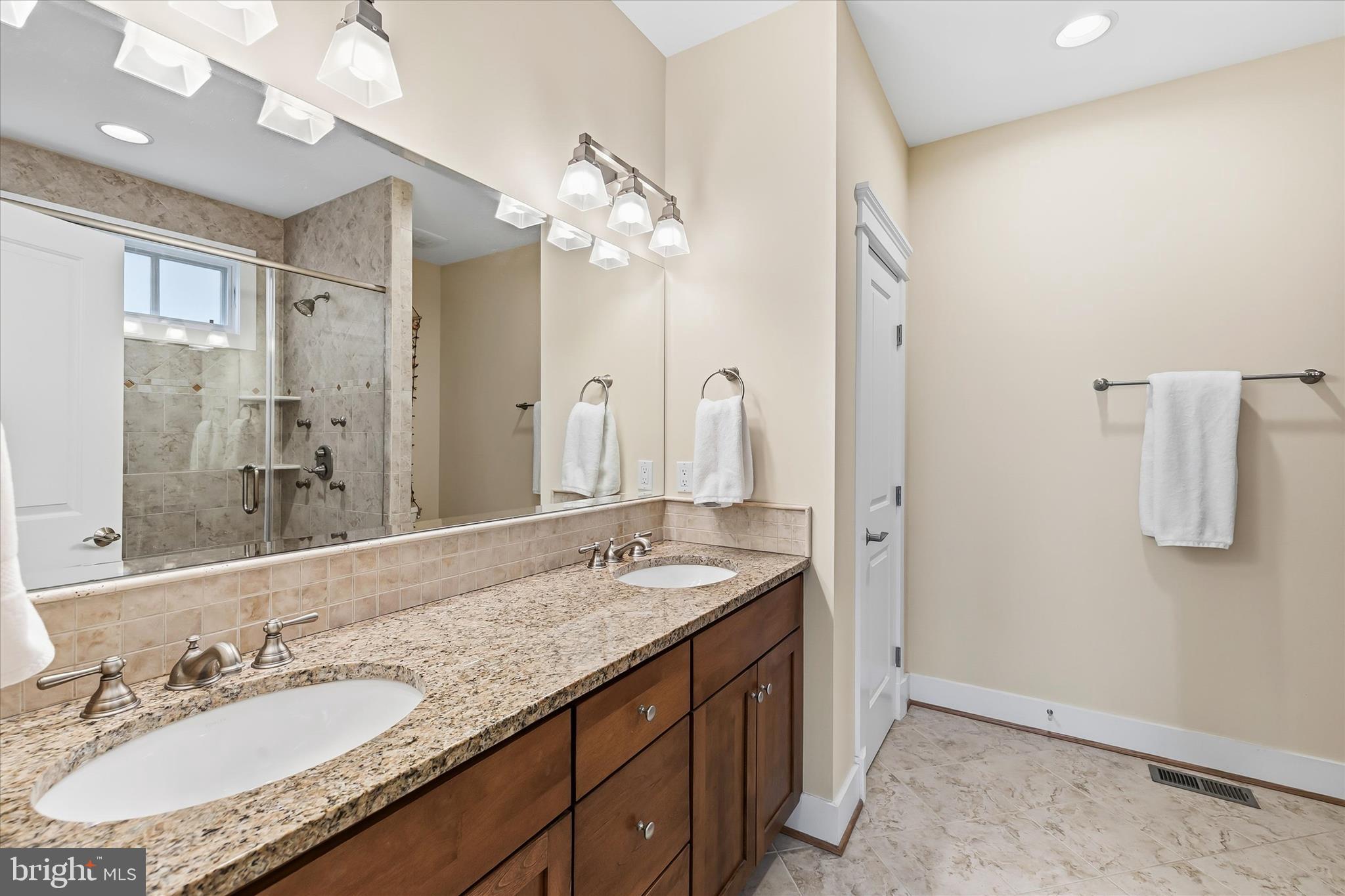 36041 INDIGO BUNTING COURT