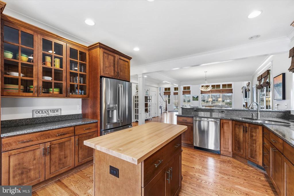 36041 INDIGO BUNTING COURT