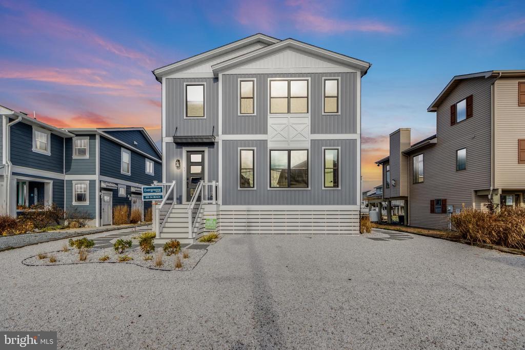 57 BAYSIDE DRIVE