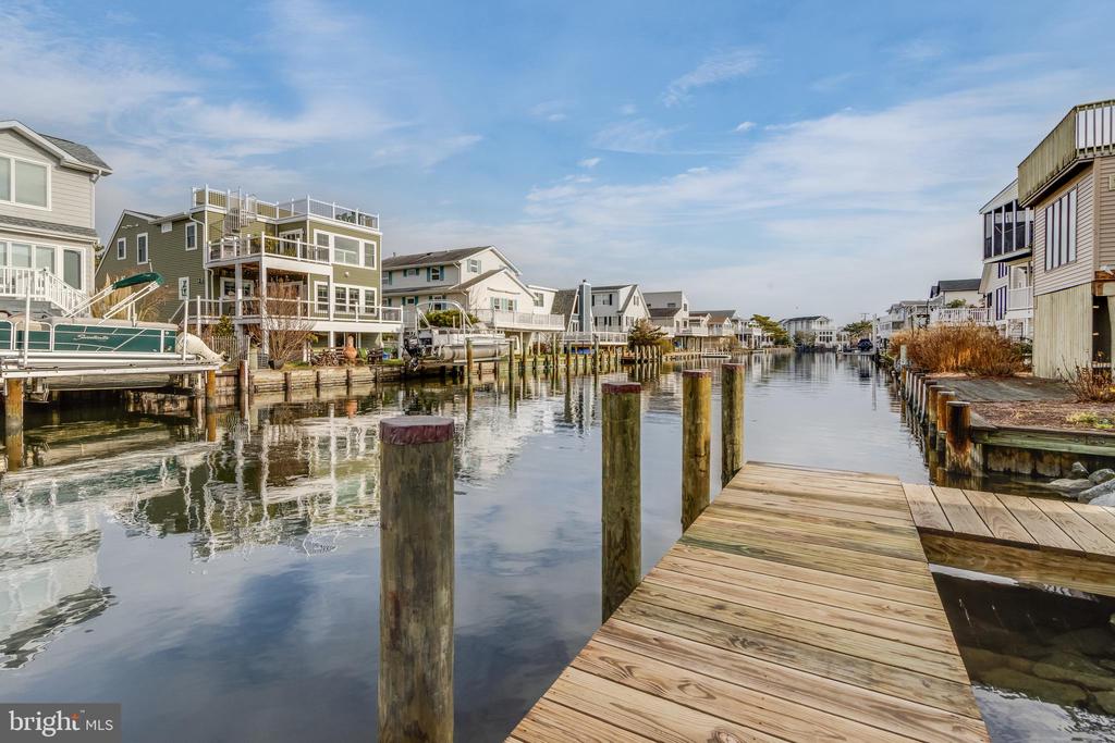 57 BAYSIDE DRIVE