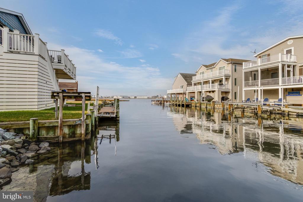 57 BAYSIDE DRIVE
