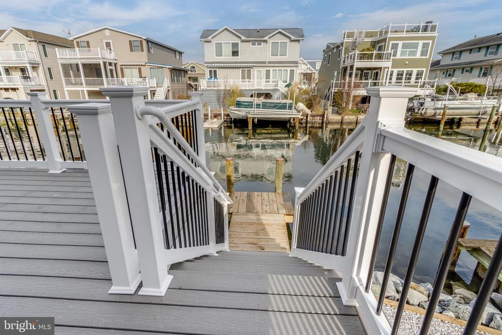 57 BAYSIDE DRIVE