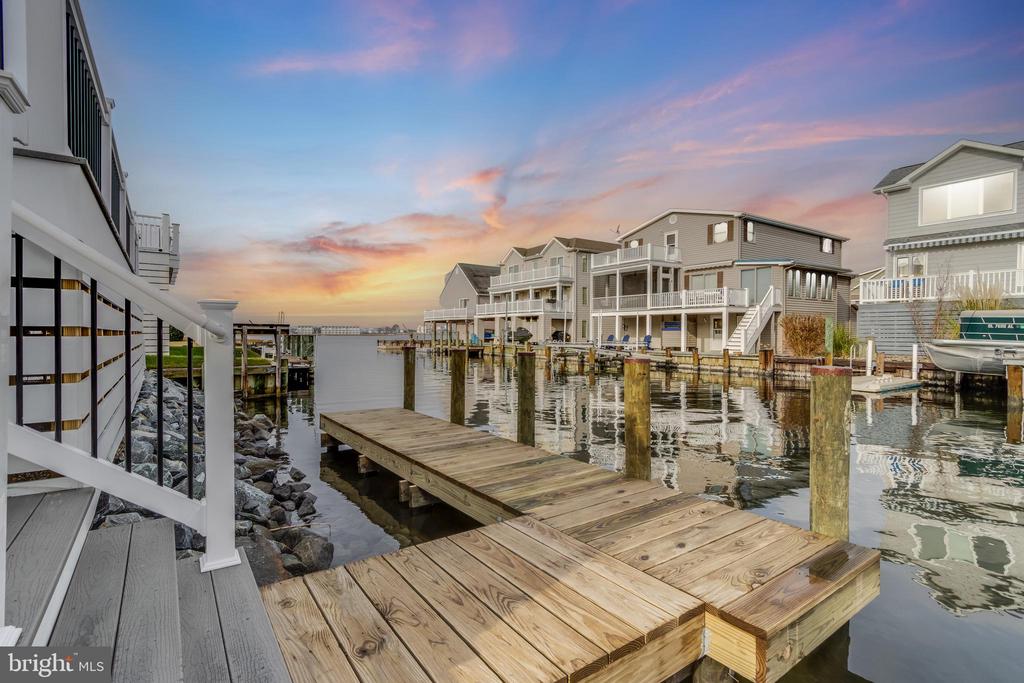 57 BAYSIDE DRIVE