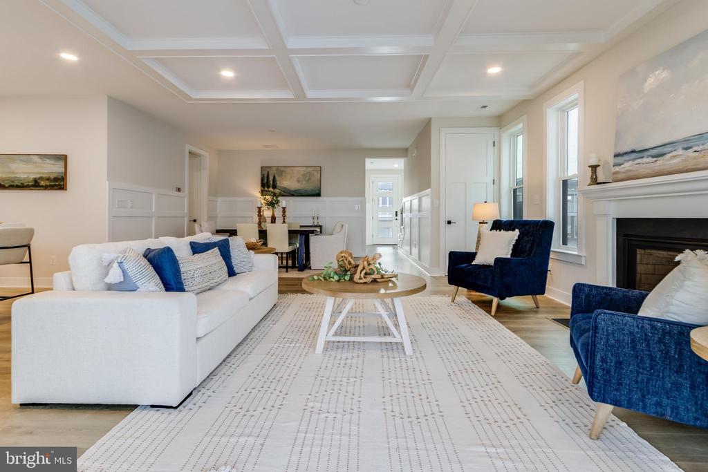 57 BAYSIDE DRIVE