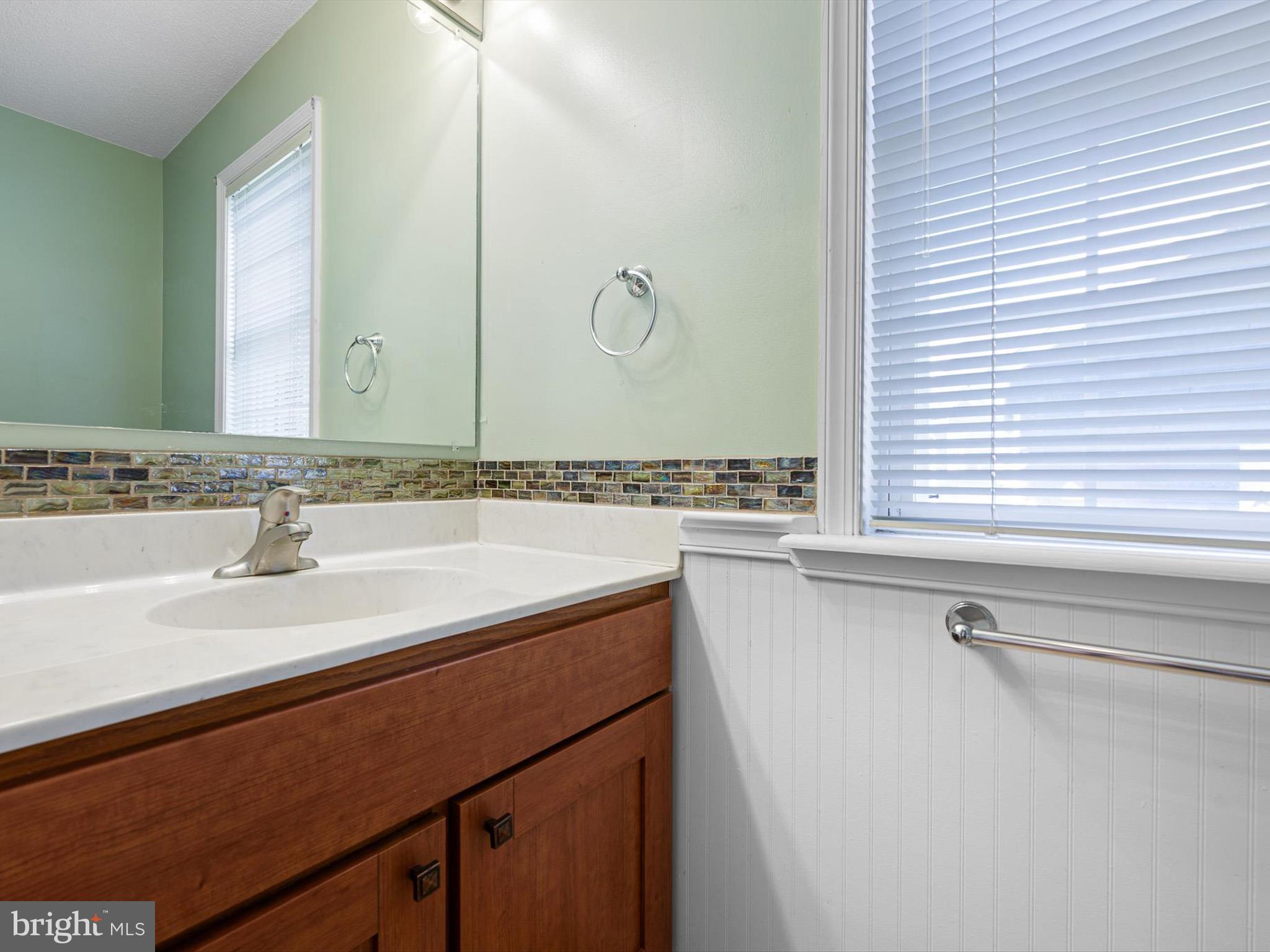 38280 WATERWAY DRIVE