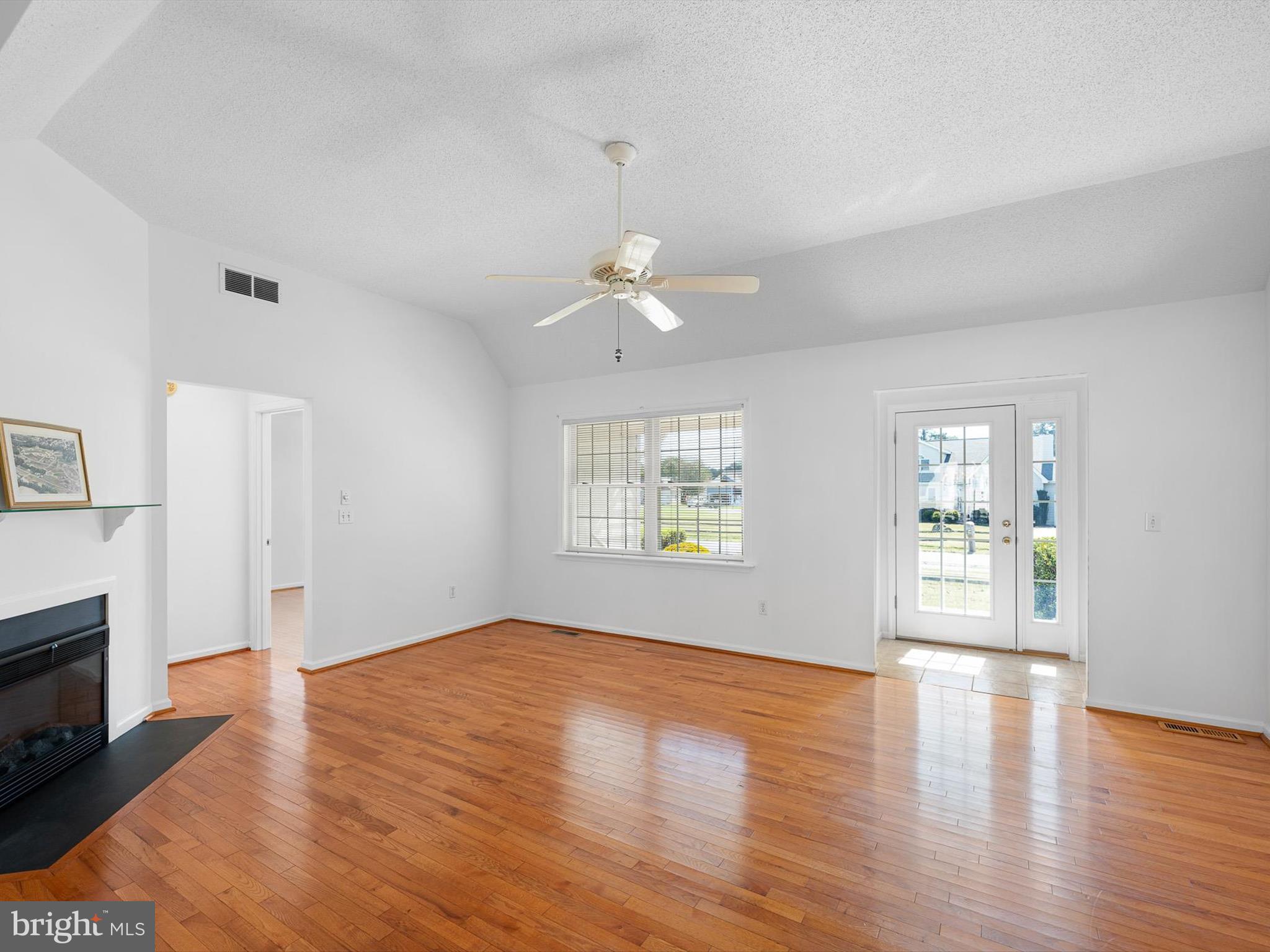 38280 WATERWAY DRIVE