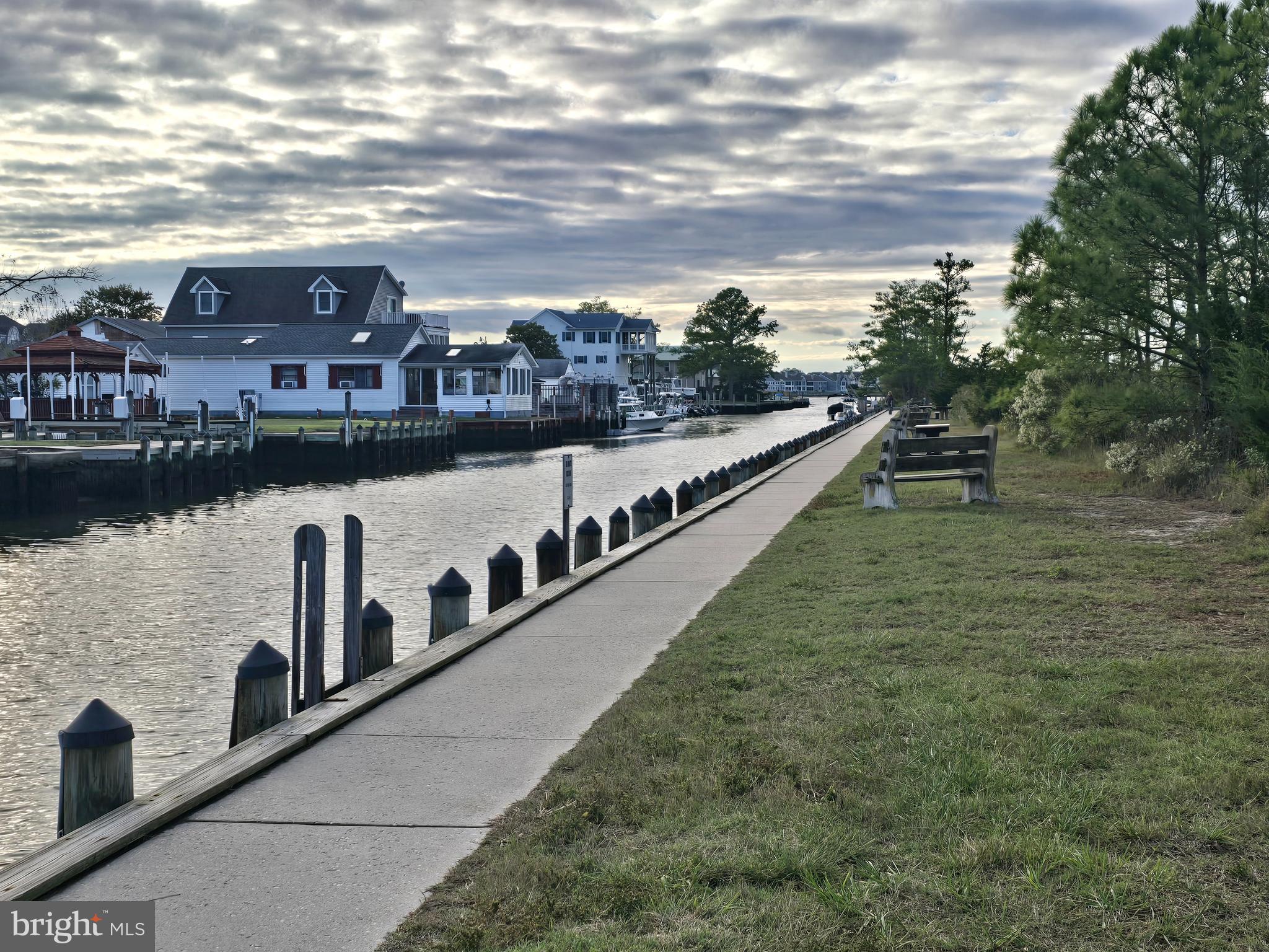 38280 WATERWAY DRIVE