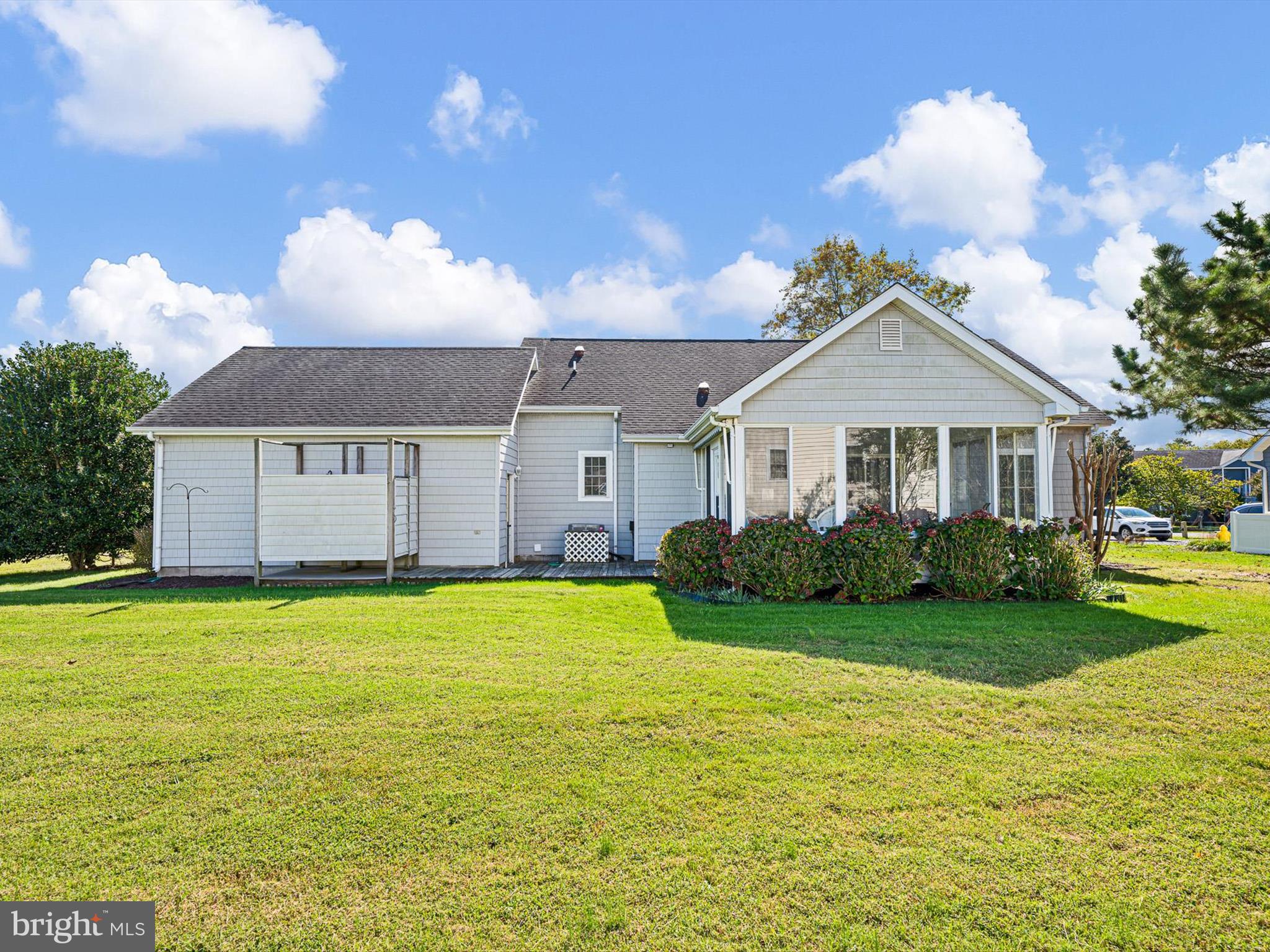 38280 WATERWAY DRIVE