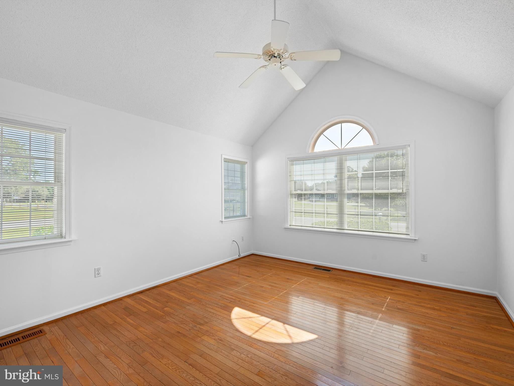 38280 WATERWAY DRIVE