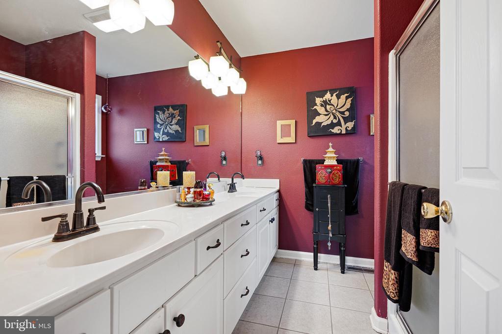 32478 HERRING WOOD DRIVE