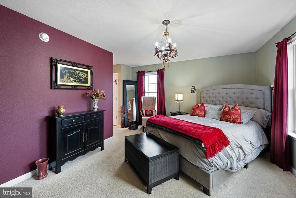 32478 HERRING WOOD DRIVE