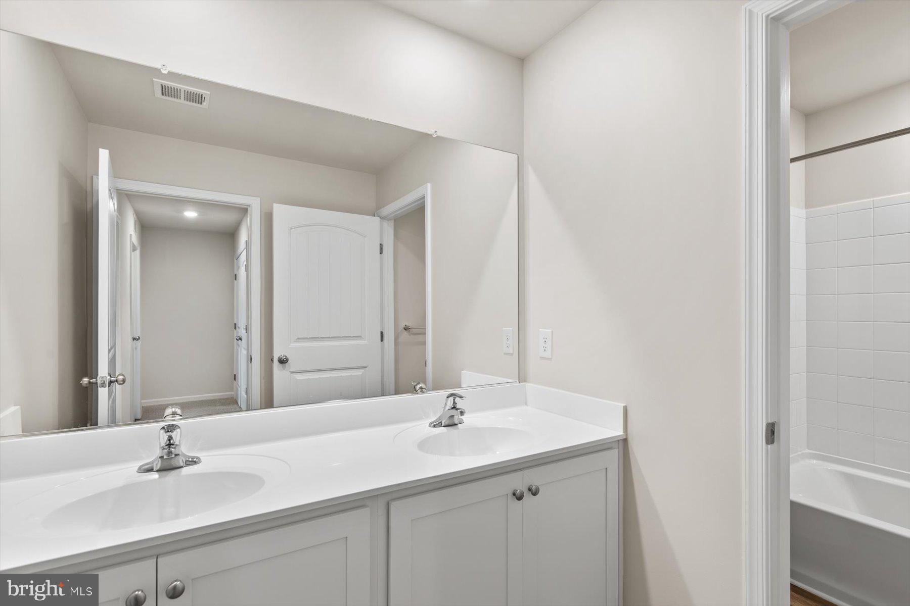 34310 GOOSEBERRY AVENUE