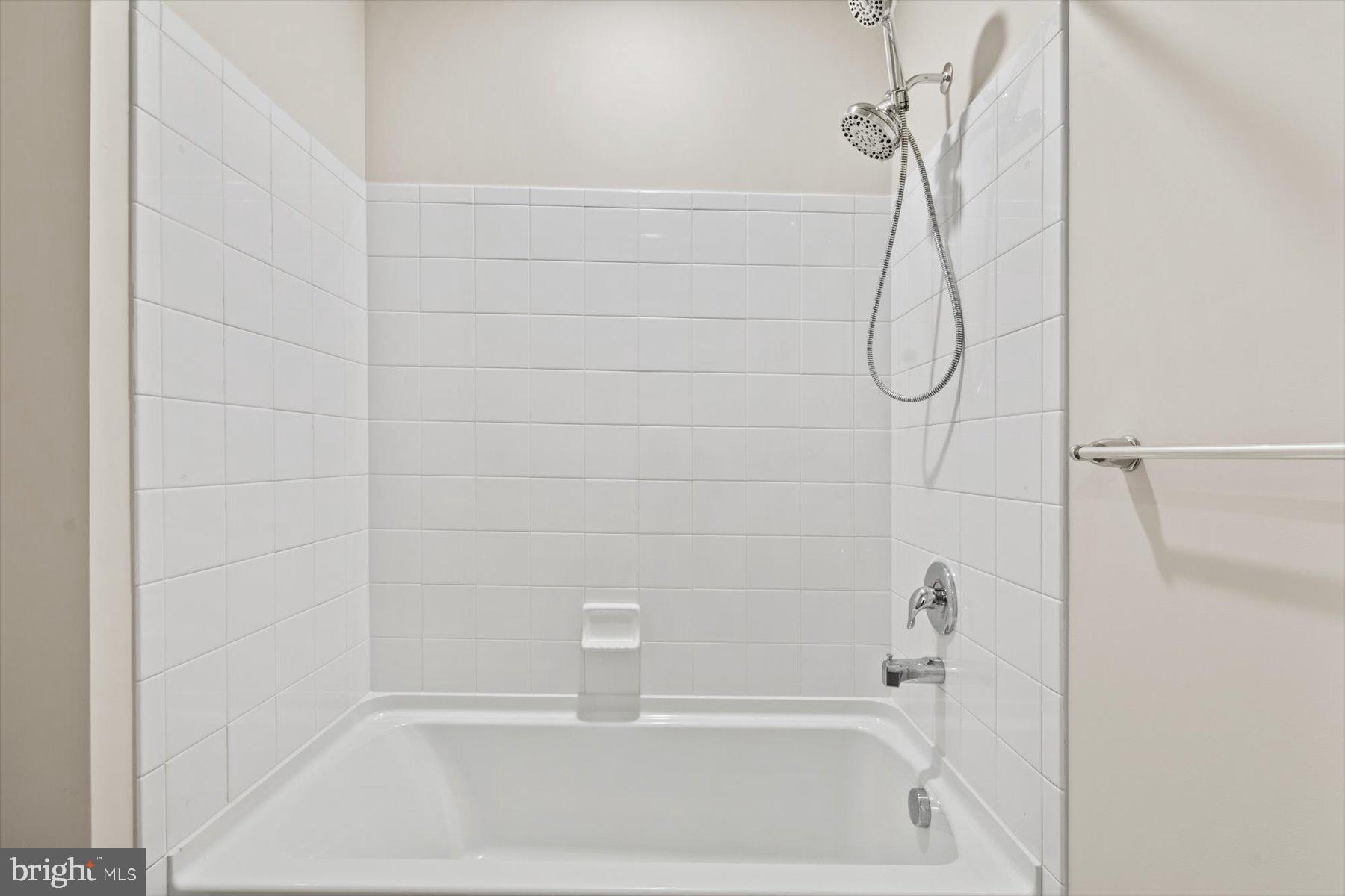 34310 GOOSEBERRY AVENUE