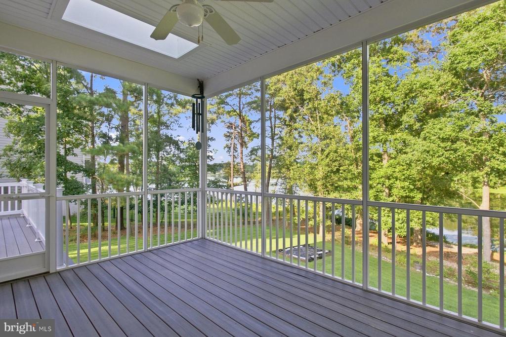 132 W SHORE DRIVE