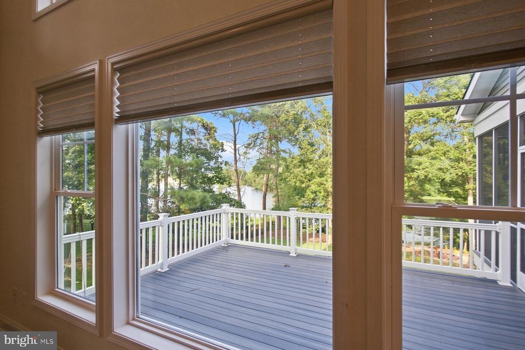 132 W SHORE DRIVE
