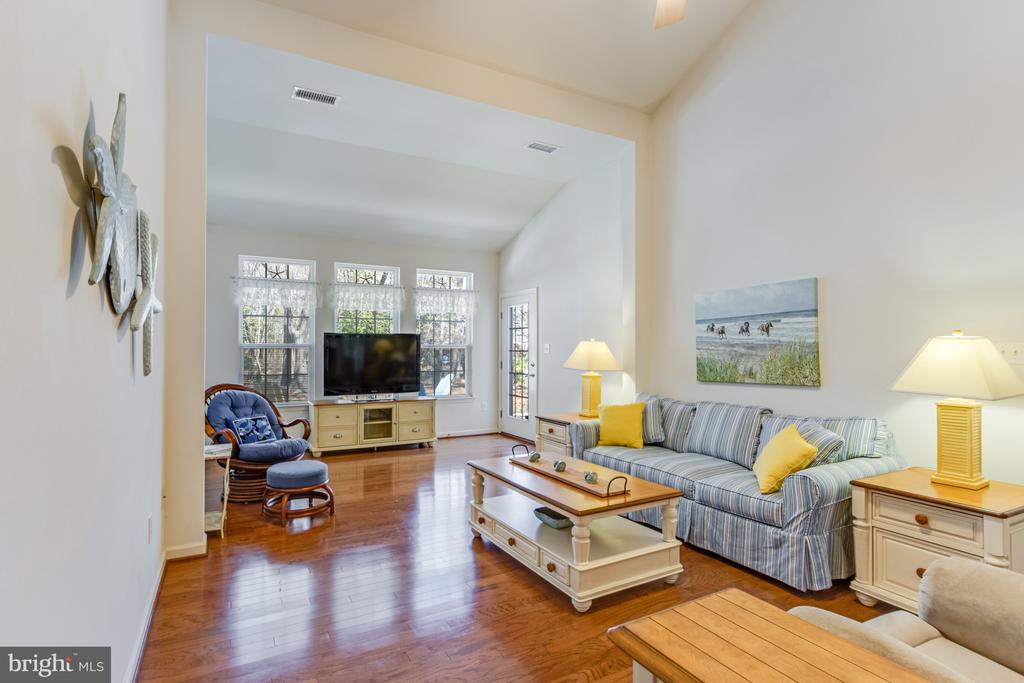 36338 RIDGESHORE LANE