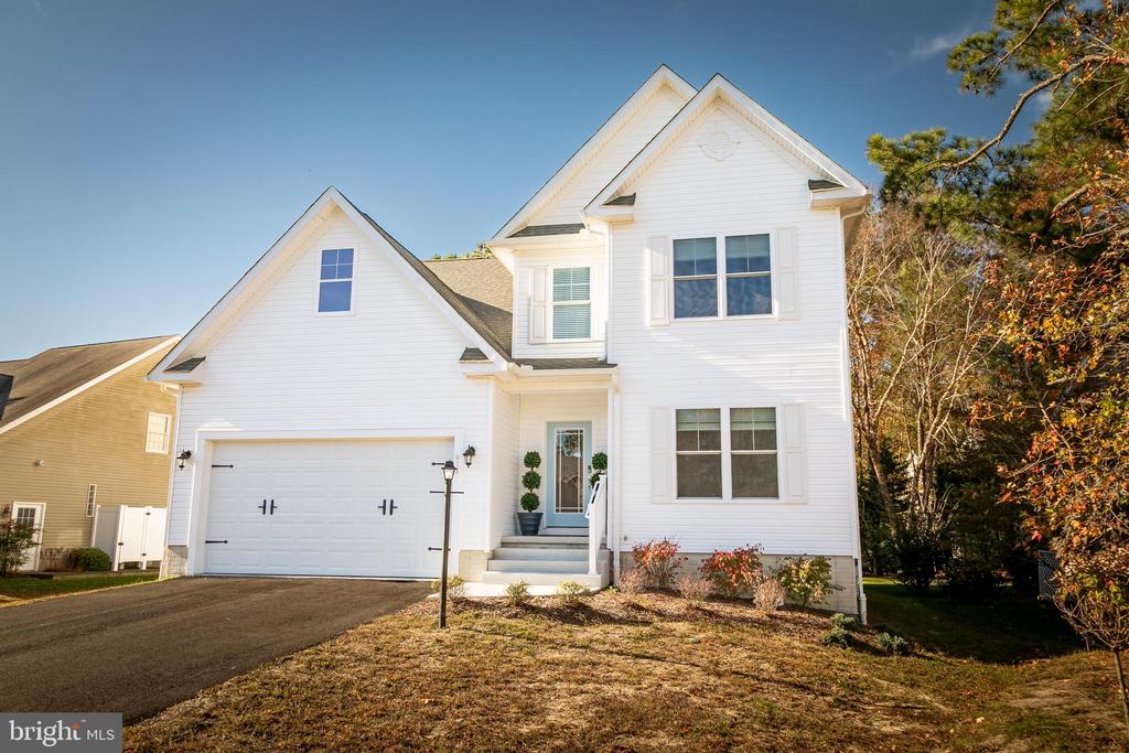 614 BETHANY LOOP