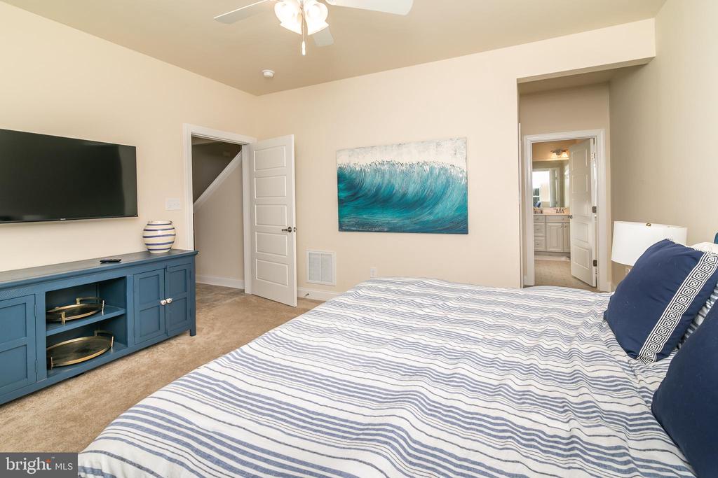 614 BETHANY LOOP