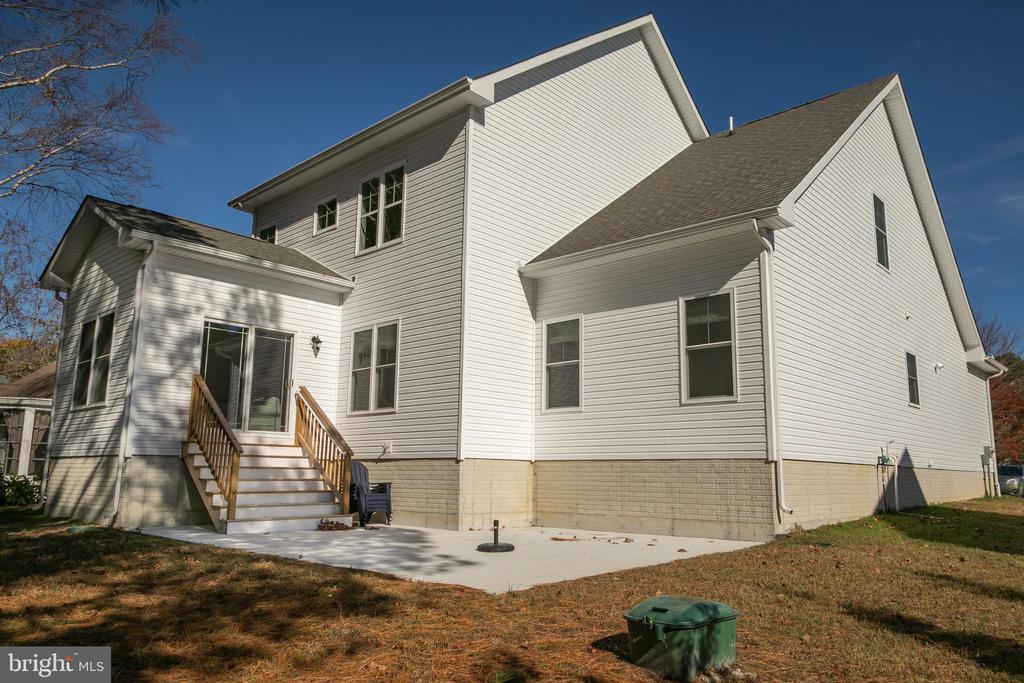 614 BETHANY LOOP