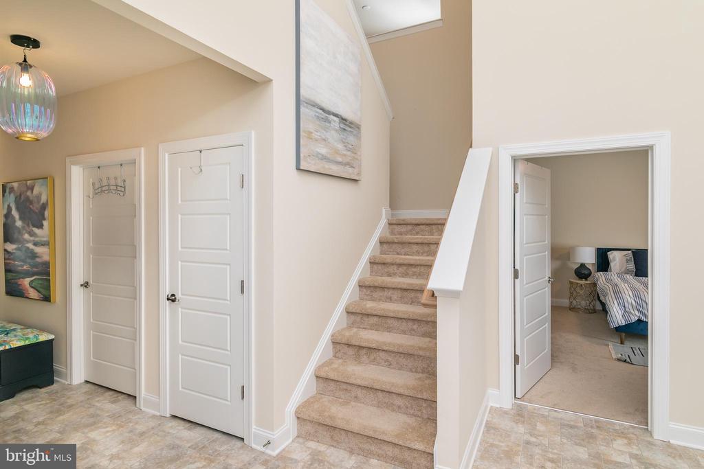 614 BETHANY LOOP