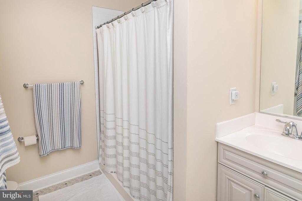 614 BETHANY LOOP