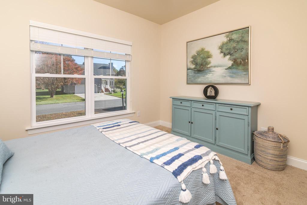 614 BETHANY LOOP