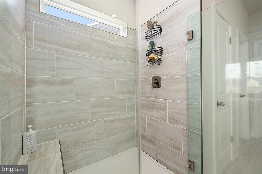 34207 GRAHAM CIRCLE