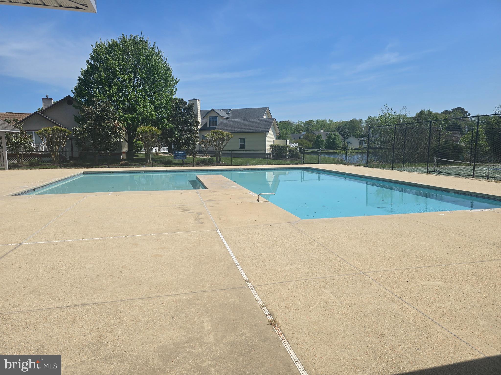 2 JOHNS COURT