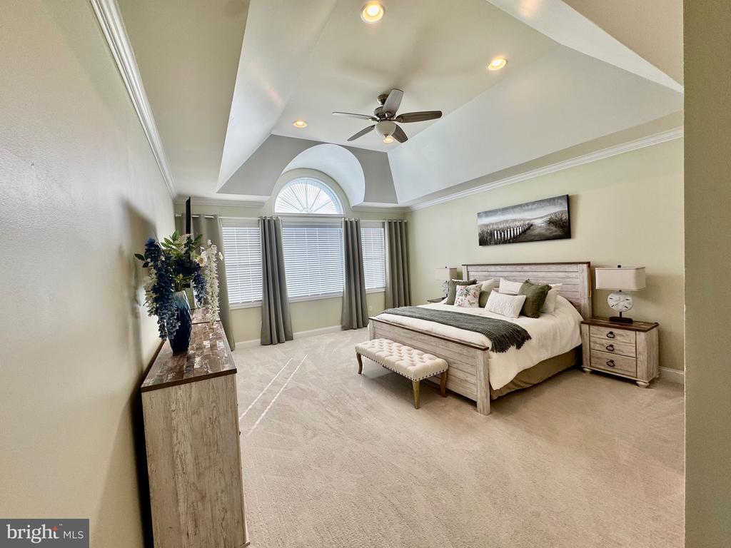 14447 CREEKSIDE CROSSING