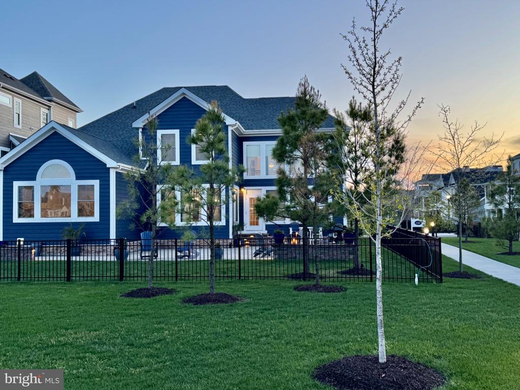 14447 CREEKSIDE CROSSING