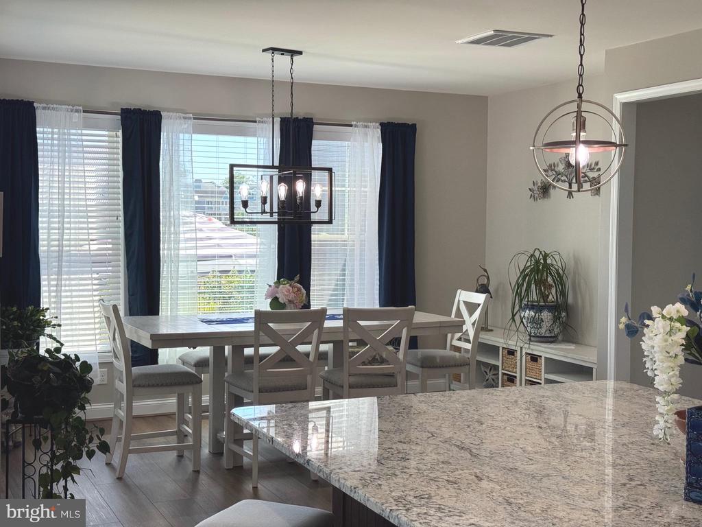 14447 CREEKSIDE CROSSING