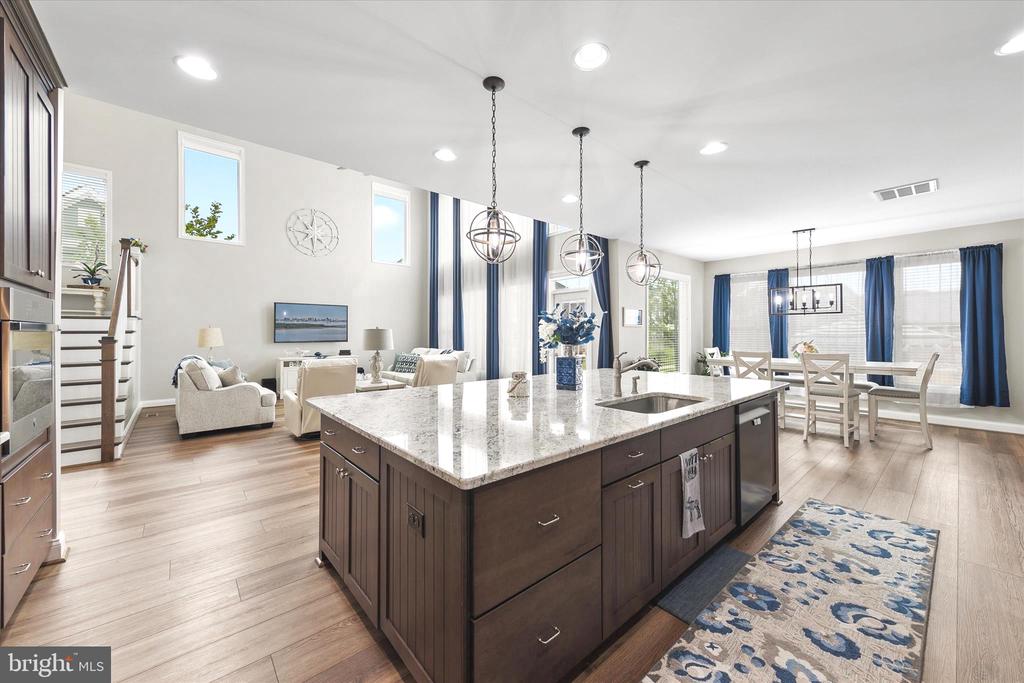 14447 CREEKSIDE CROSSING