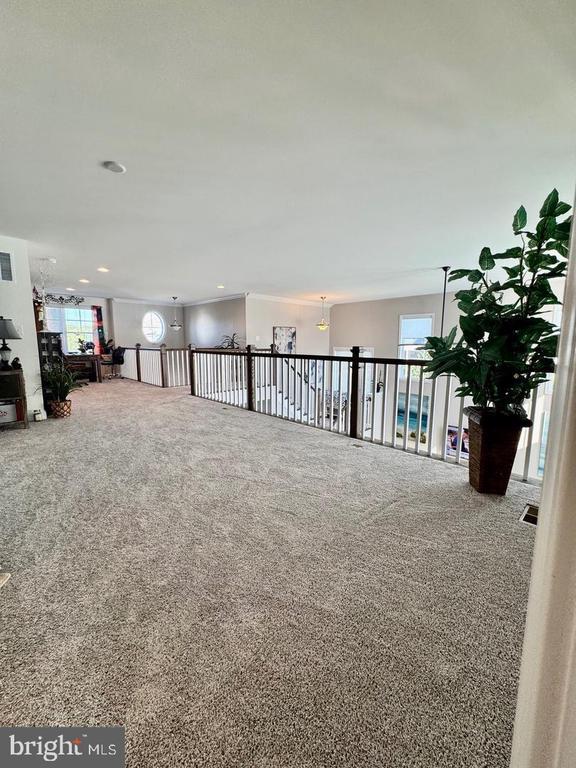 14447 CREEKSIDE CROSSING