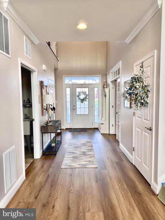 14447 CREEKSIDE CROSSING