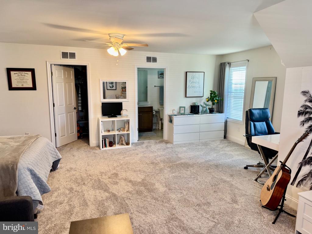 14447 CREEKSIDE CROSSING