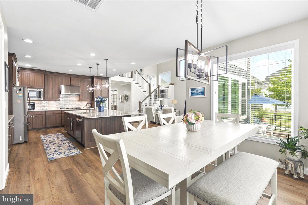 14447 CREEKSIDE CROSSING