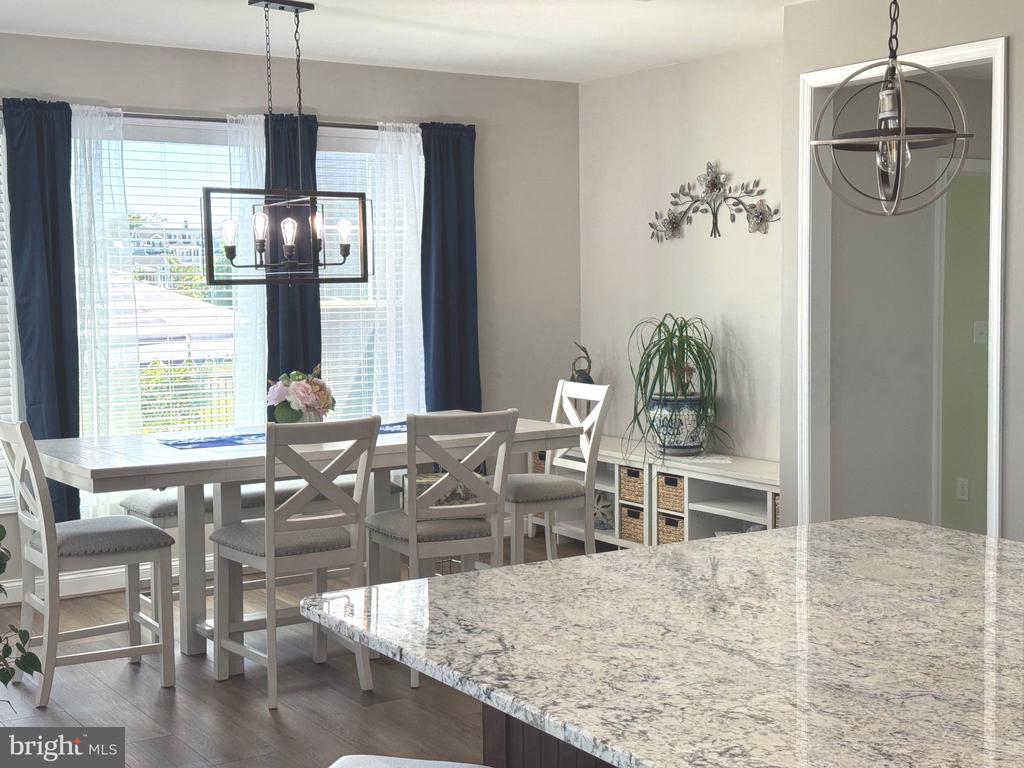 14447 CREEKSIDE CROSSING