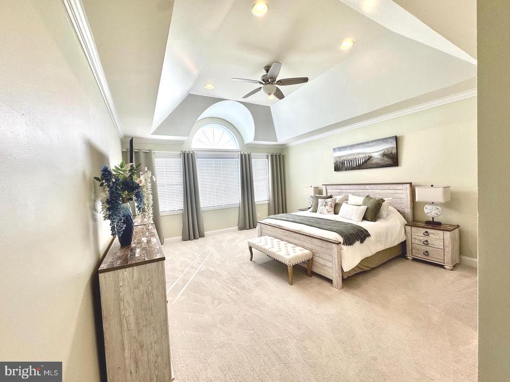 14447 CREEKSIDE CROSSING