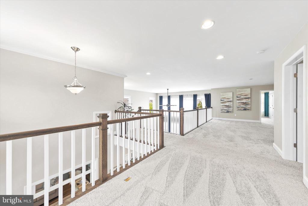14447 CREEKSIDE CROSSING
